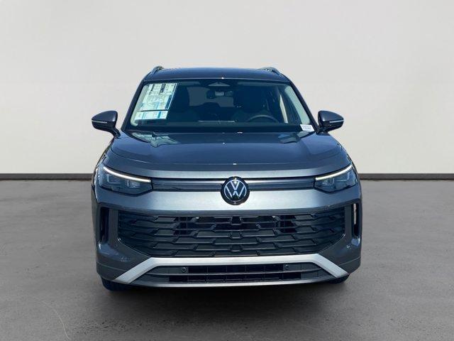 new 2025 Volkswagen Tiguan car, priced at $31,003