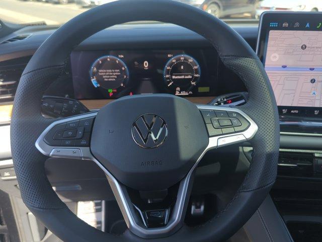 new 2025 Volkswagen Tiguan car, priced at $40,058