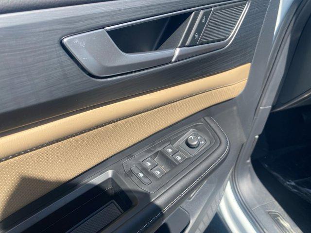 new 2025 Volkswagen Atlas Cross Sport car, priced at $40,568