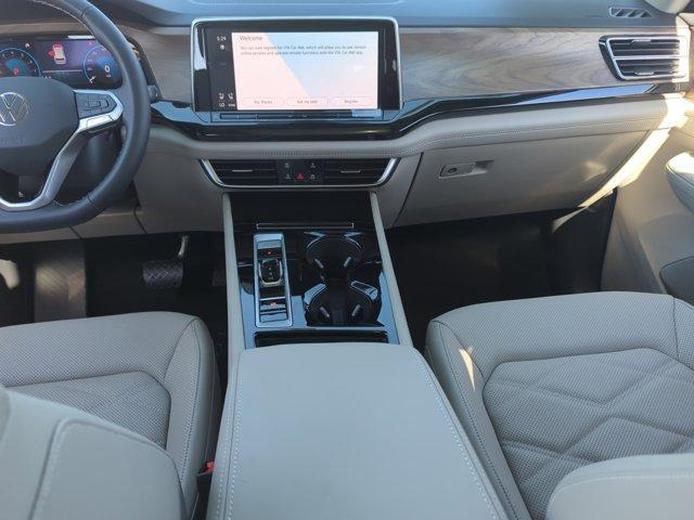 new 2026 Volkswagen Atlas car, priced at $44,418