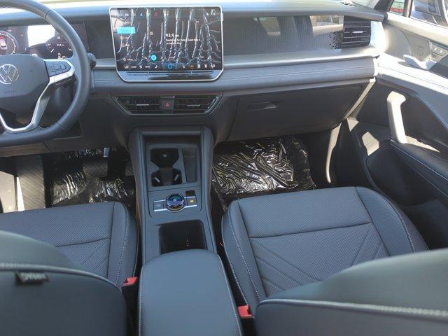 new 2025 Volkswagen Tiguan car, priced at $32,577