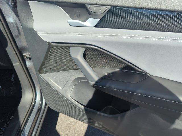 new 2025 Volkswagen Tiguan car, priced at $32,577