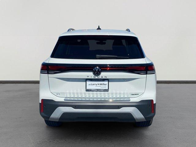 new 2025 Volkswagen Tiguan car, priced at $36,908