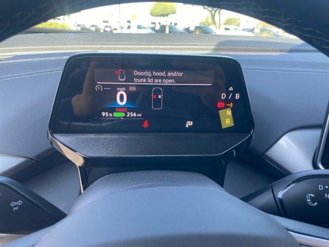 new 2025 Volkswagen ID.4 car, priced at $47,631