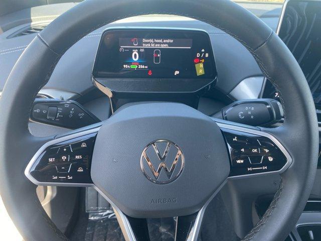 new 2025 Volkswagen ID.4 car, priced at $47,631