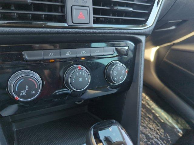 new 2025 Volkswagen Taos car, priced at $25,735