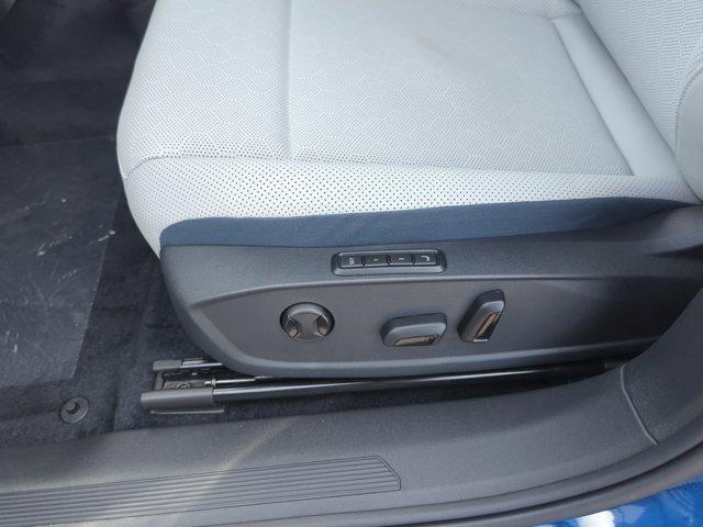 new 2025 Volkswagen ID.4 car, priced at $48,852