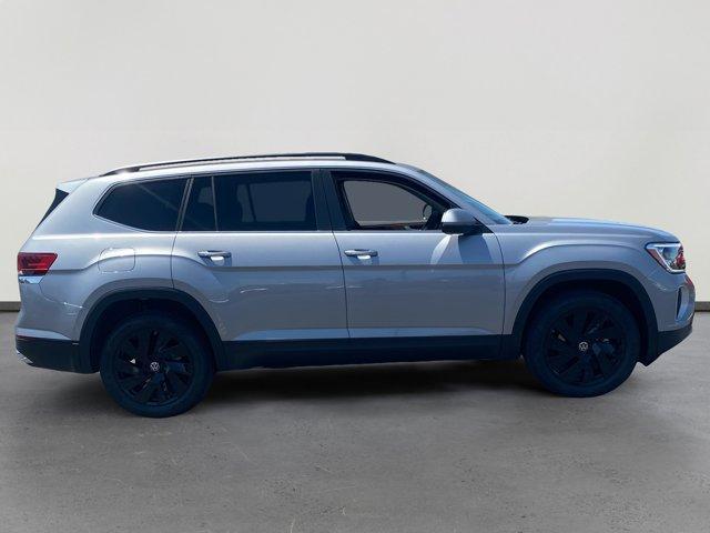 new 2025 Volkswagen Atlas car, priced at $42,104