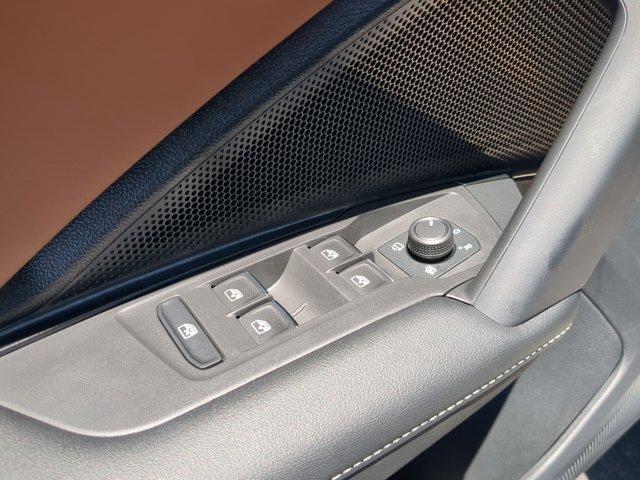 new 2025 Volkswagen Tiguan car, priced at $42,955