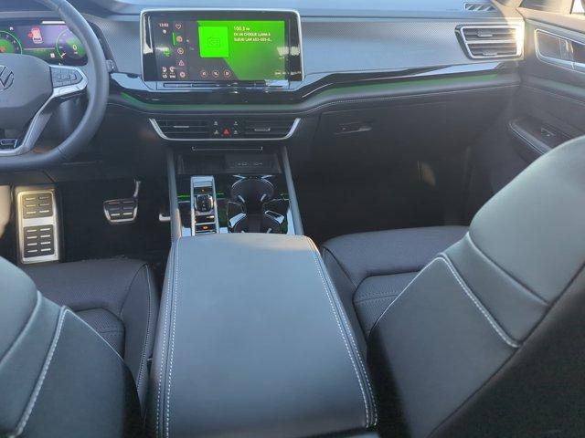 new 2026 Volkswagen Atlas Cross Sport car, priced at $50,616