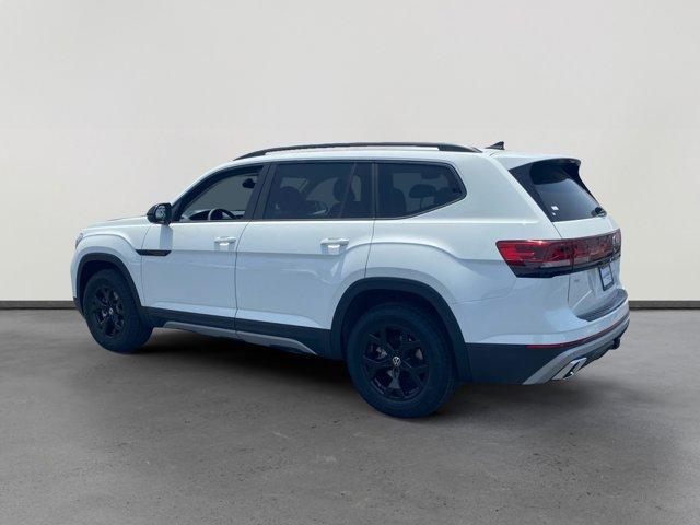 new 2025 Volkswagen Atlas car, priced at $43,059