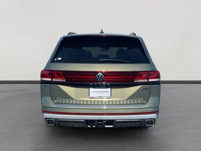 new 2025 Volkswagen Atlas car, priced at $43,574