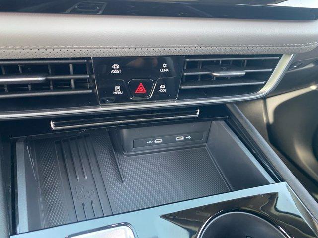 new 2025 Volkswagen Atlas car, priced at $43,574