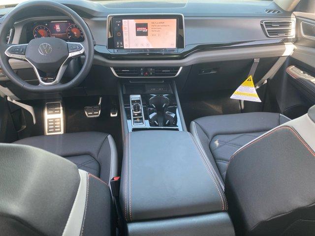 new 2025 Volkswagen Atlas car, priced at $43,574