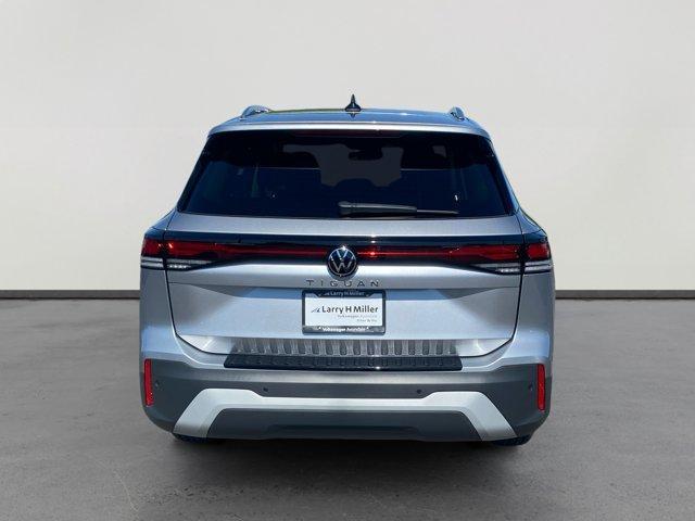 new 2025 Volkswagen Tiguan car, priced at $29,053