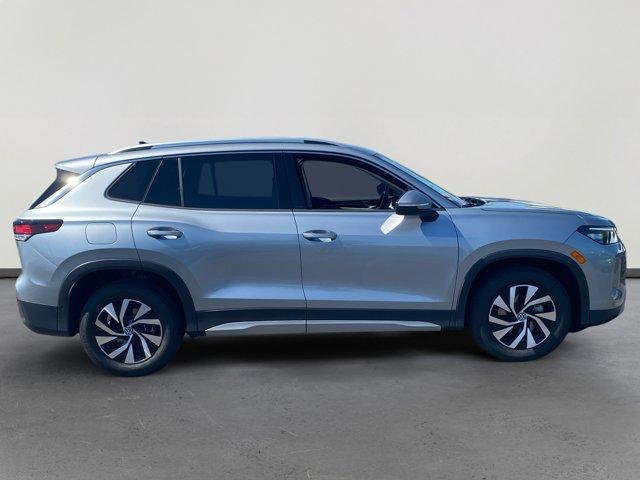 new 2025 Volkswagen Tiguan car, priced at $29,053