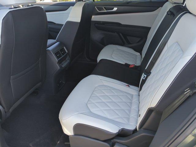 new 2026 Volkswagen Atlas Cross Sport car, priced at $53,777