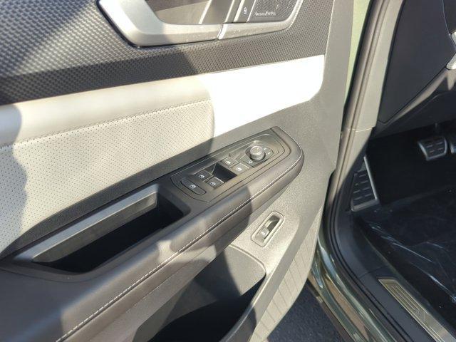 new 2026 Volkswagen Atlas Cross Sport car, priced at $53,777