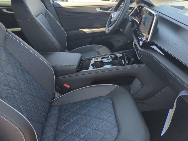 new 2026 Volkswagen Atlas Cross Sport car, priced at $53,676