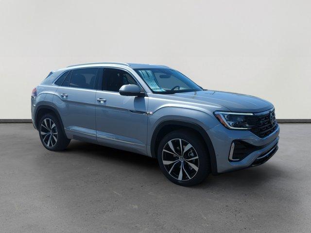 new 2026 Volkswagen Atlas Cross Sport car, priced at $53,676