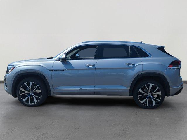 new 2026 Volkswagen Atlas Cross Sport car, priced at $53,676