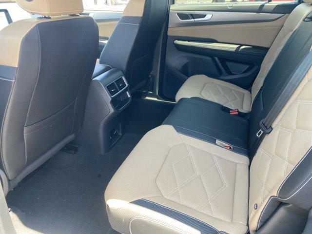 new 2025 Volkswagen Atlas Cross Sport car, priced at $44,576