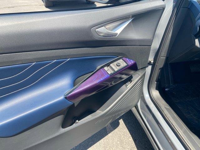 new 2025 Volkswagen ID.4 car, priced at $47,176