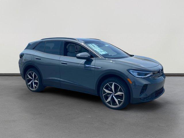 new 2025 Volkswagen ID.4 car, priced at $47,176