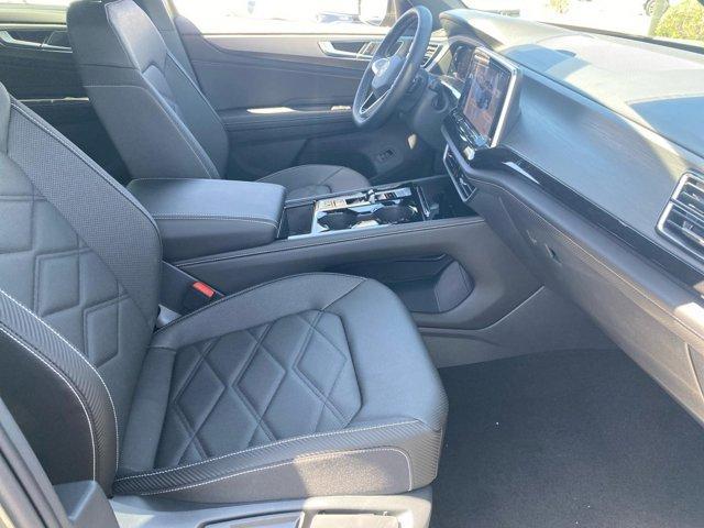 new 2025 Volkswagen Atlas Cross Sport car, priced at $45,216