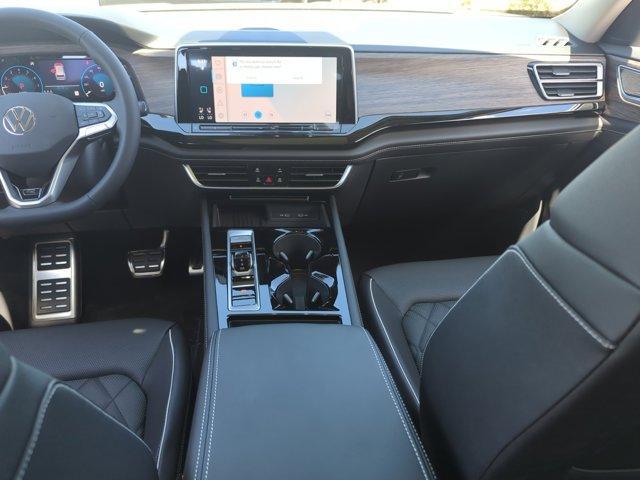 new 2026 Volkswagen Atlas car, priced at $54,804