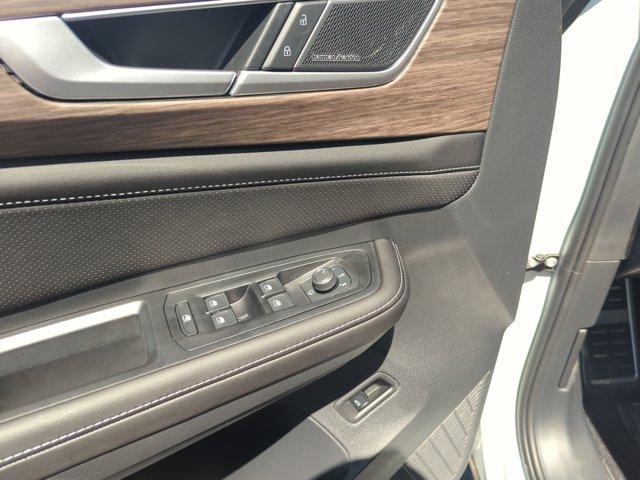 new 2026 Volkswagen Atlas car, priced at $54,804