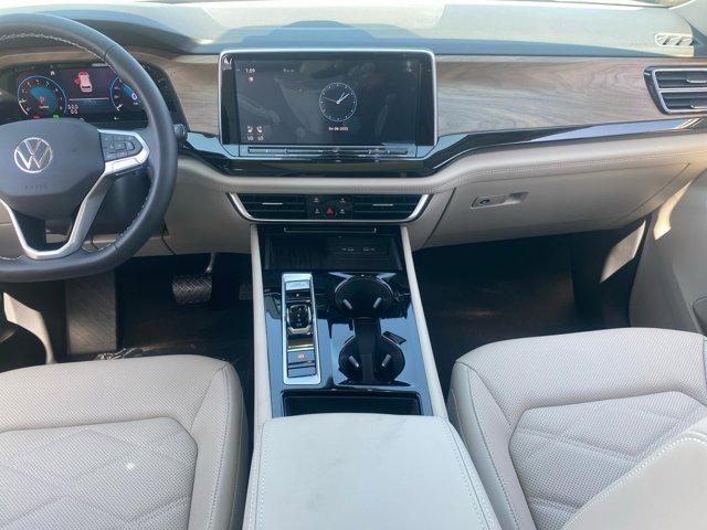 new 2025 Volkswagen Atlas car, priced at $44,249