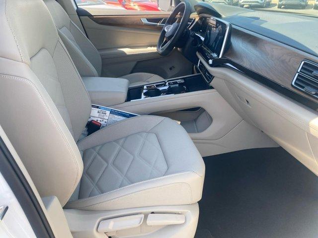 new 2025 Volkswagen Atlas car, priced at $42,249