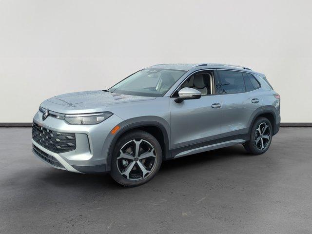 new 2026 Volkswagen Tiguan car, priced at $33,680