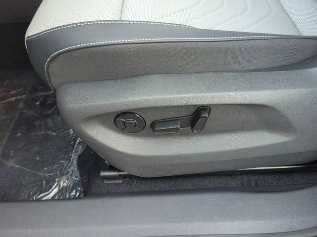 new 2026 Volkswagen Tiguan car, priced at $33,680