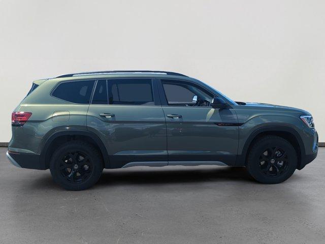 new 2026 Volkswagen Atlas car, priced at $49,048