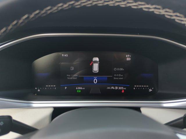 used 2025 Volkswagen Taos car, priced at $26,290