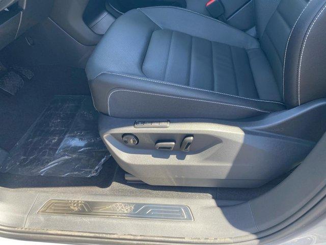 new 2025 Volkswagen Atlas Cross Sport car, priced at $47,416