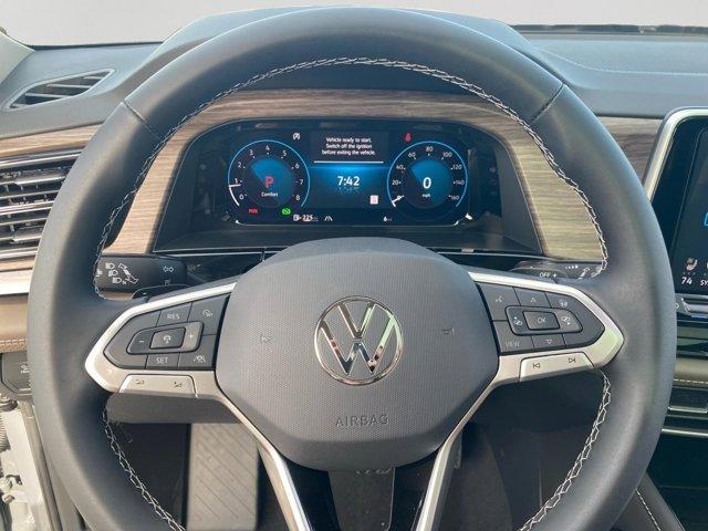 new 2025 Volkswagen Atlas car, priced at $49,389