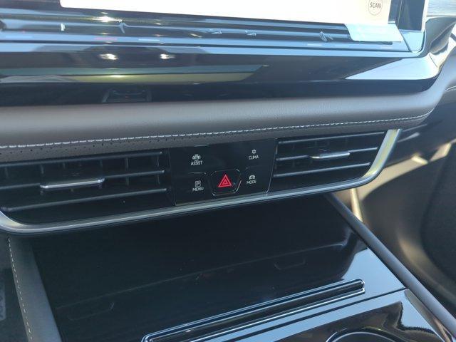 new 2026 Volkswagen Atlas car, priced at $49,276