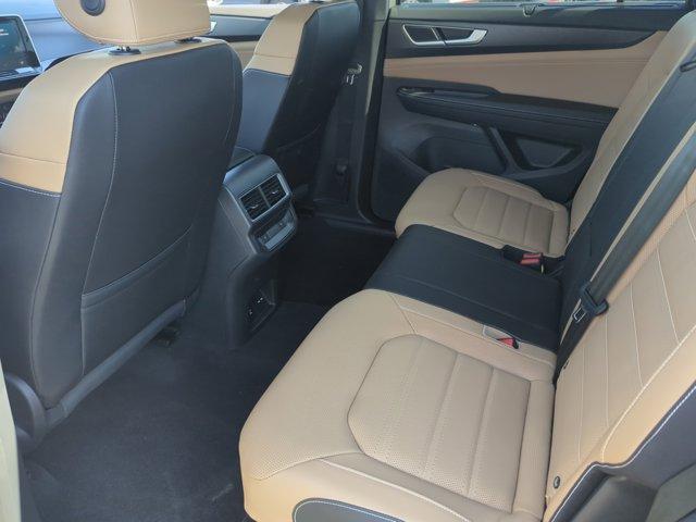 new 2026 Volkswagen Atlas Cross Sport car, priced at $51,071