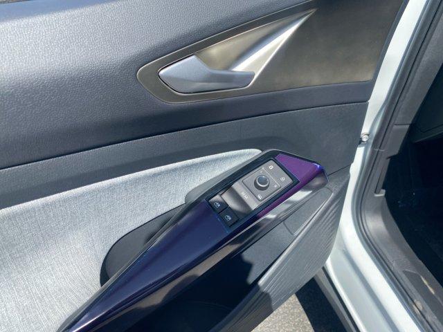 new 2025 Volkswagen ID.4 car, priced at $39,781