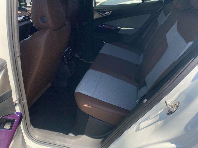 new 2025 Volkswagen ID.4 car, priced at $39,781