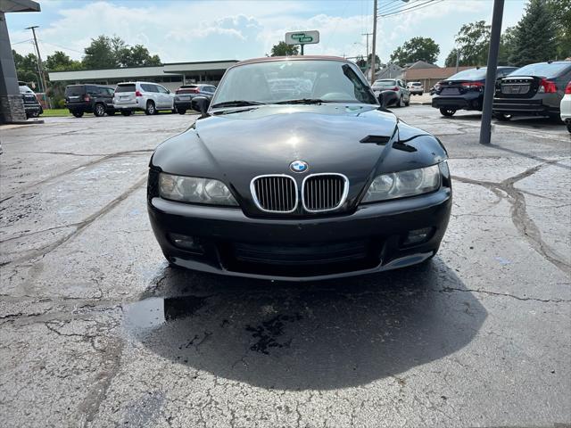 used 2000 BMW Z3 car, priced at $5,490