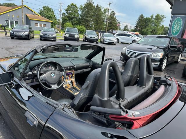 used 2000 BMW Z3 car, priced at $5,490