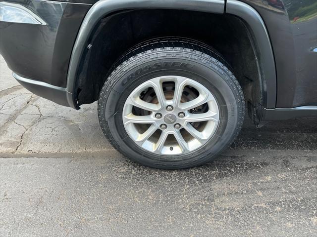 used 2014 Jeep Grand Cherokee car, priced at $6,490