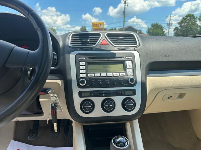 used 2009 Volkswagen Eos car, priced at $4,990