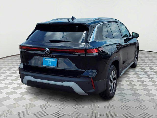 new 2025 Volkswagen Tiguan car, priced at $30,551