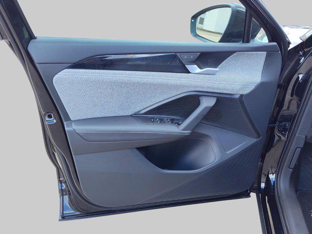 new 2025 Volkswagen Tiguan car, priced at $30,551