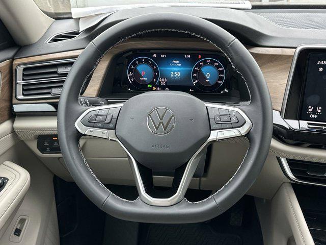 new 2025 Volkswagen Atlas car, priced at $44,741